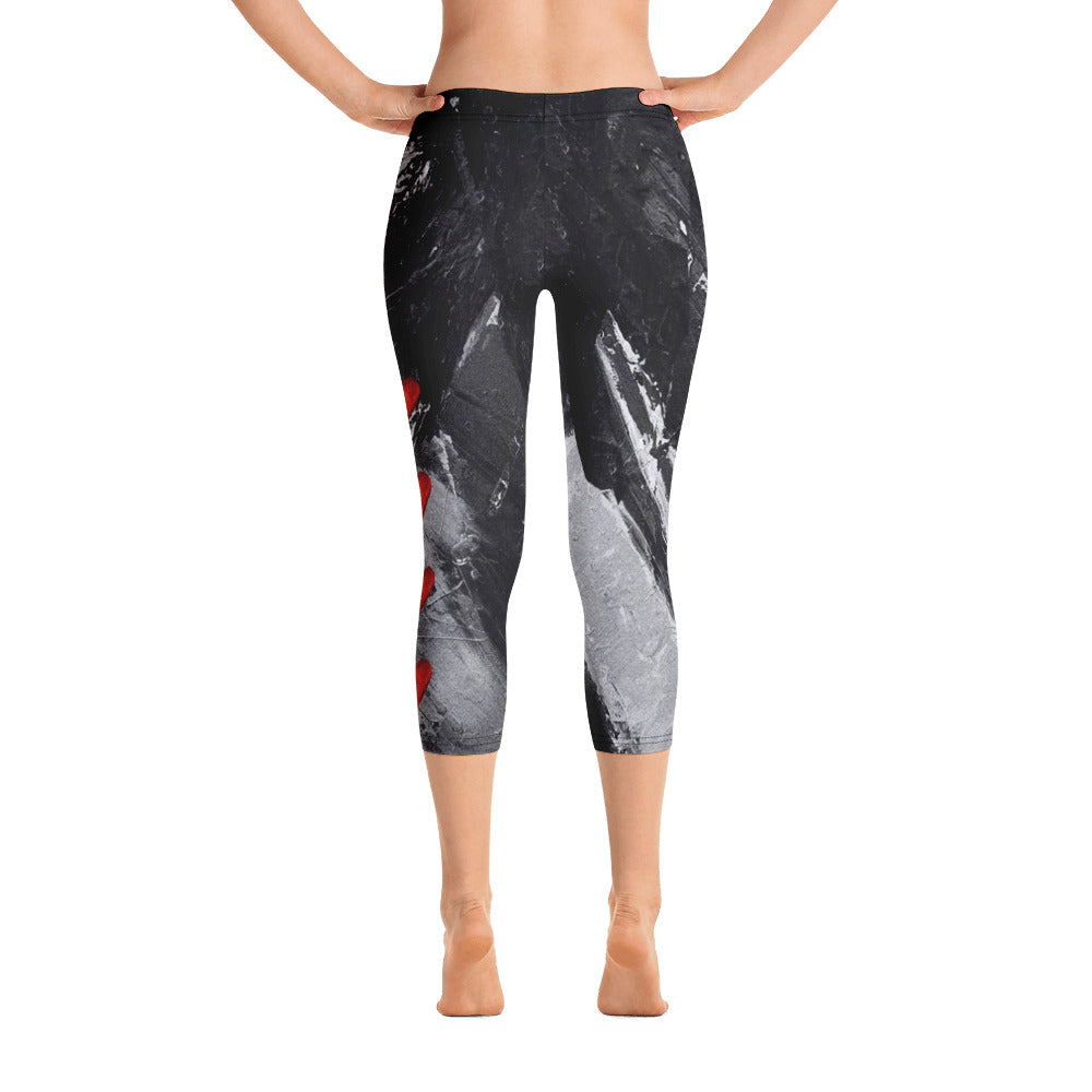 Heart Explosion Noir with Red Hearts | Women's Fine Art Regular-Waist Capris