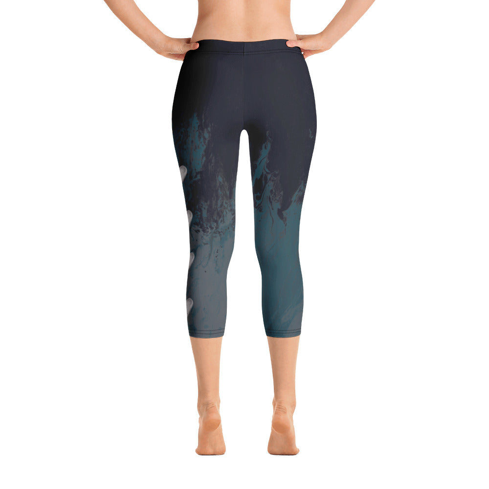 Fluid Mahogany Grey and White with Hearts | Women's Fine Art Regular-Waist Capris