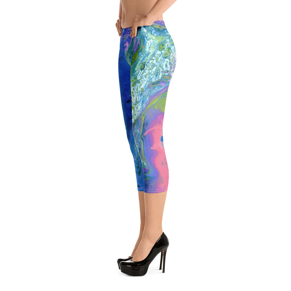 Fluid Coral and Blue | Women's Fine Art Regular-Waist Capris