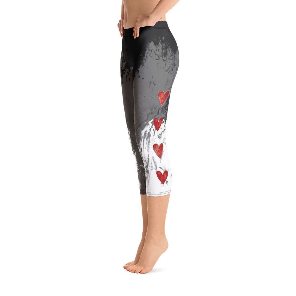 Fluid Mahogany Grey and White with Hearts | Women's Fine Art Regular-Waist Capris