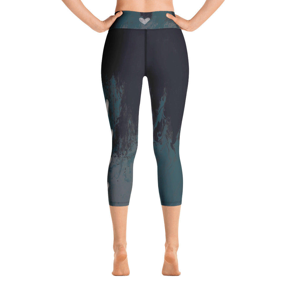 Fluid Mahogany Grey and White with Hearts | Women's Fine Art High-Waist Capris