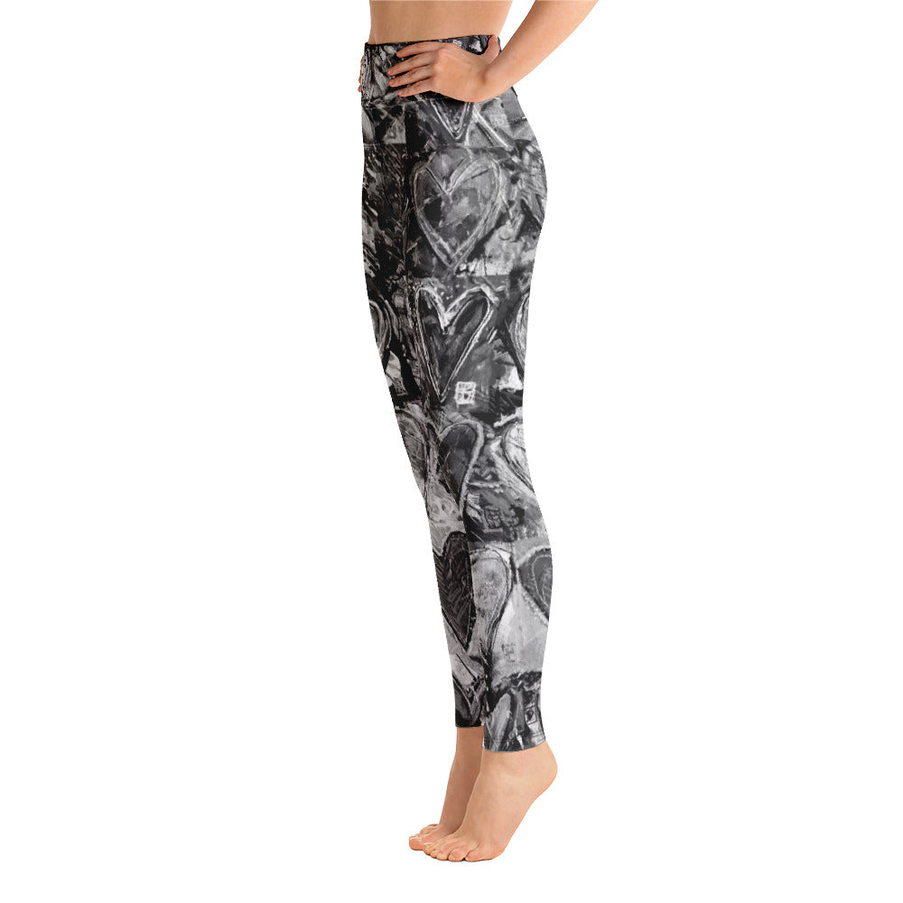 Hearts without Borders Black & White | Women's Fine Art High-Waist Leggings