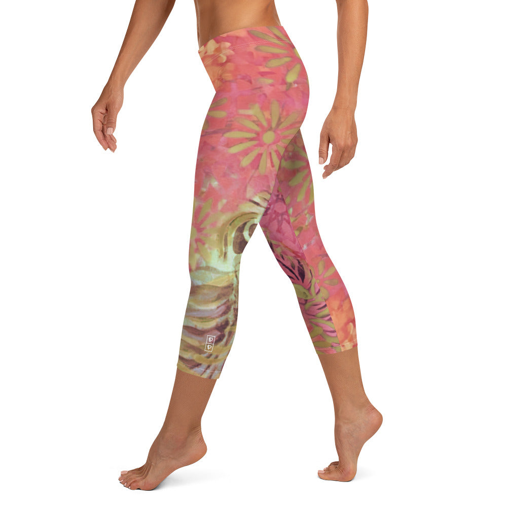 Flowers & Feathers Pink | Women's Fine Art Regular-Waist Capris