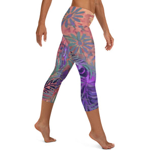 Flowers & Feathers Purple | Women's Fine Art Regular-Waist Capris