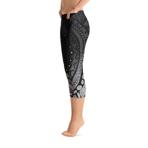 Mandala | Women's Fine Art Regular-Waist Capris