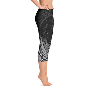 Mandala | Women's Fine Art Regular-Waist Capris