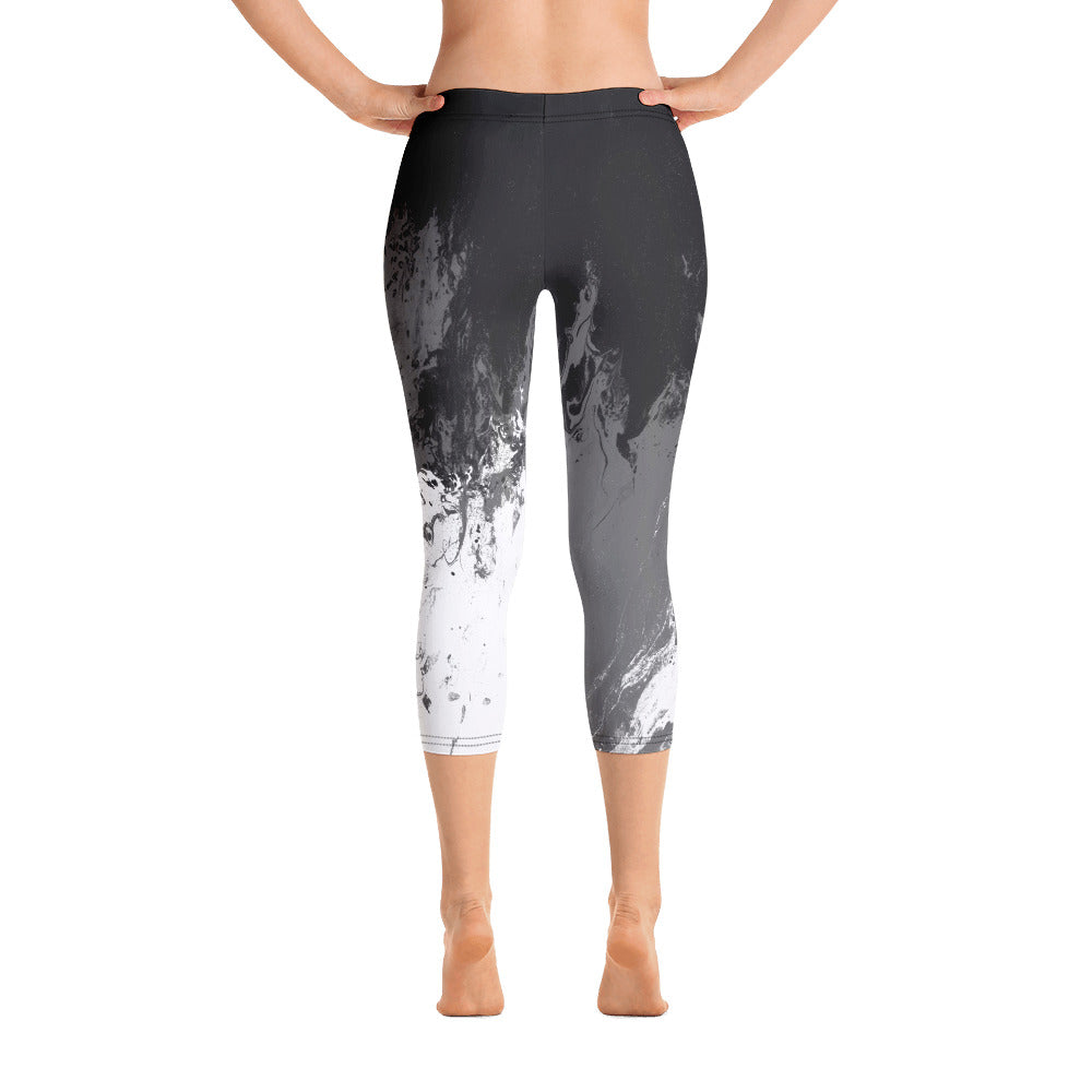 Fluid Mahogany Grey and White | Women's Fine Art Regular-Waist Capris