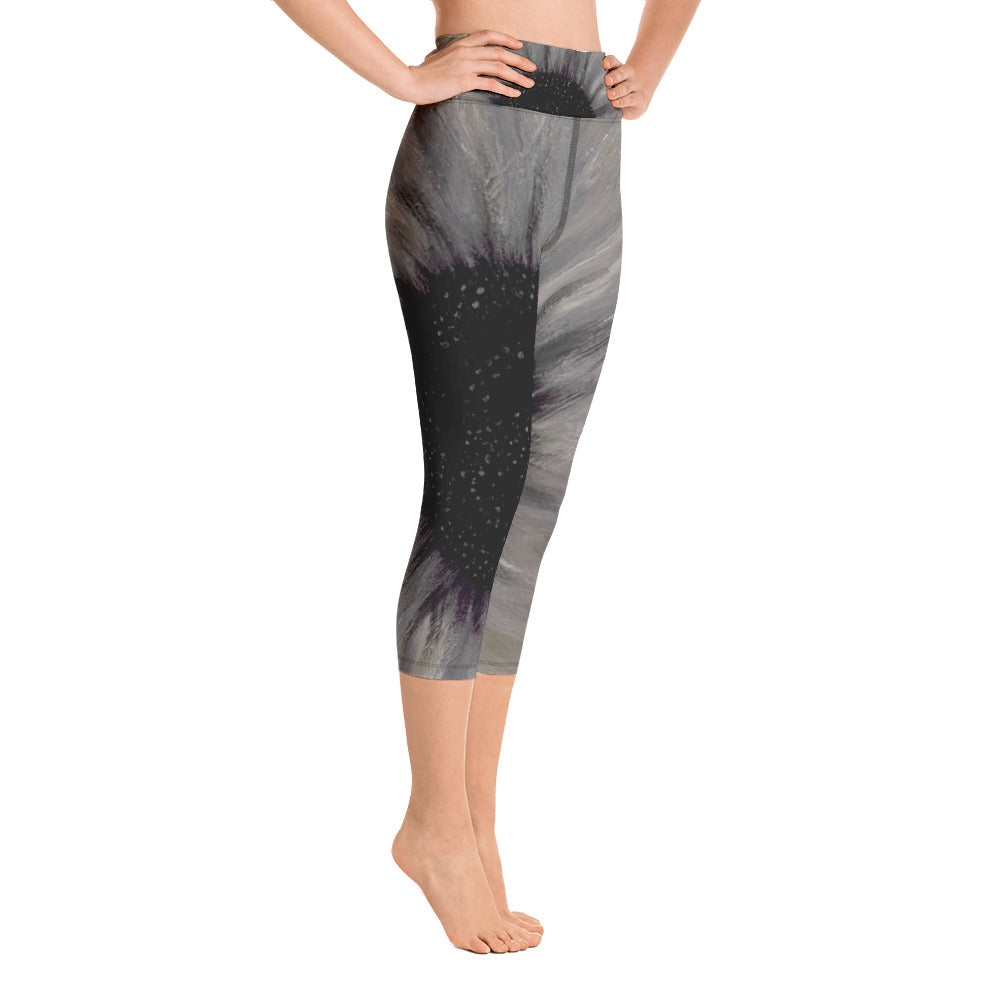 Big Sunflower | Women's Fine Art High-Waist Capris